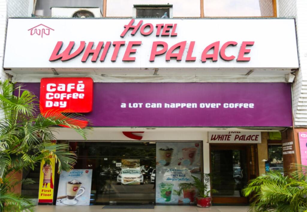 Чандигарх: Hotel White Palace