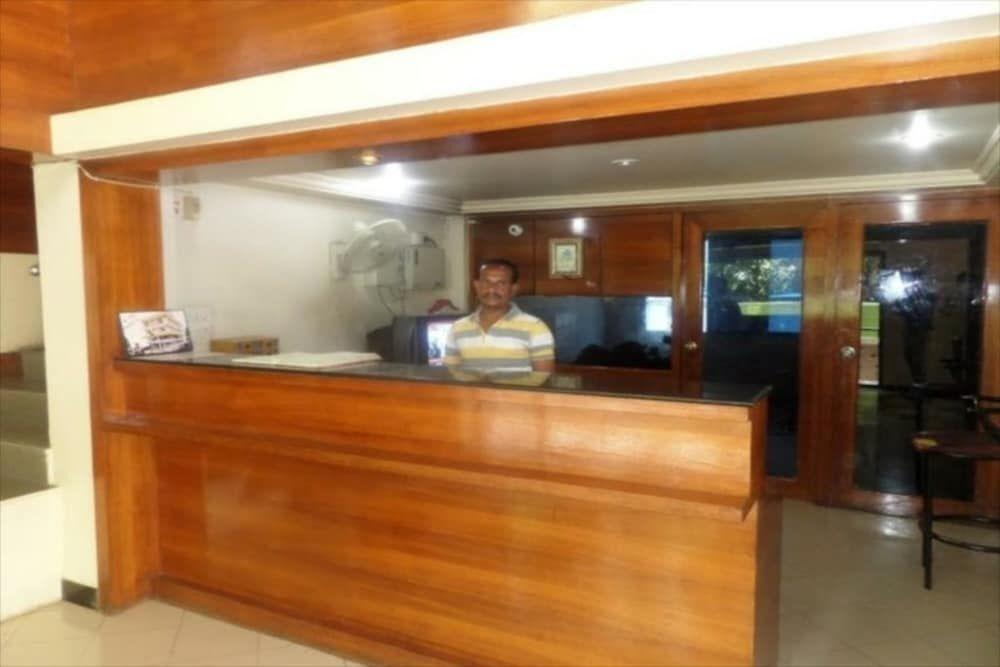 Сатара: Cinderalla Inn Lodging