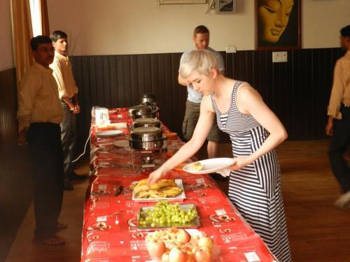 Мератх: Welcome Olives Hotel