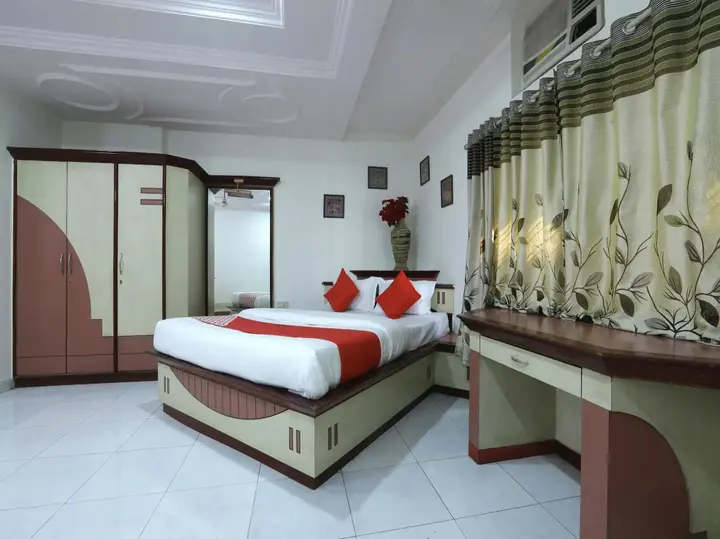 Аурангабад: OYO Flagship 12049 Hotel Ravi Kiran Executive