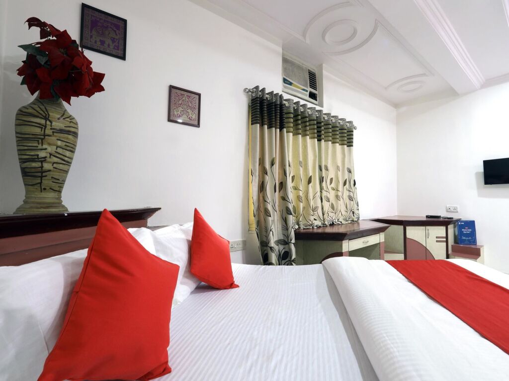Аурангабад: OYO Flagship 12049 Hotel Ravi Kiran Executive