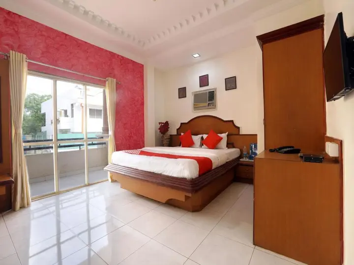Аурангабад: OYO Flagship 12049 Hotel Ravi Kiran Executive