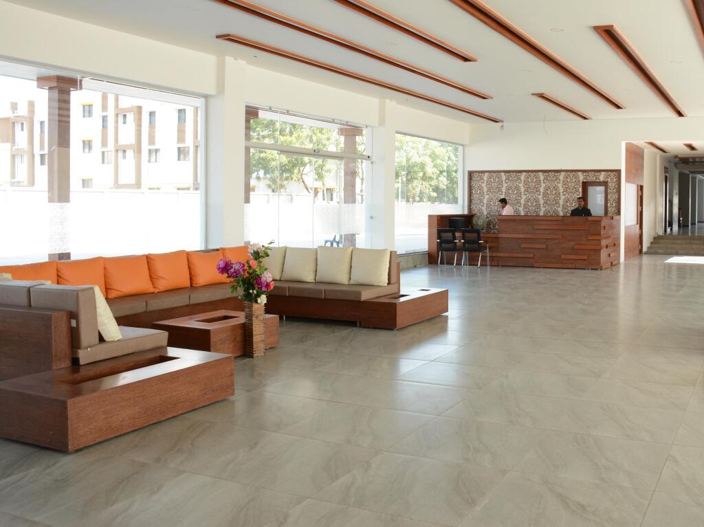 Ширди: Hotel Pushpak Resort