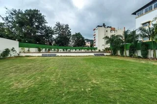 Сатара: Hotel Om Executive