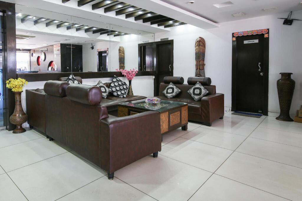 Ранчи: Collection O 18495 Hotel Blues Shivalik
