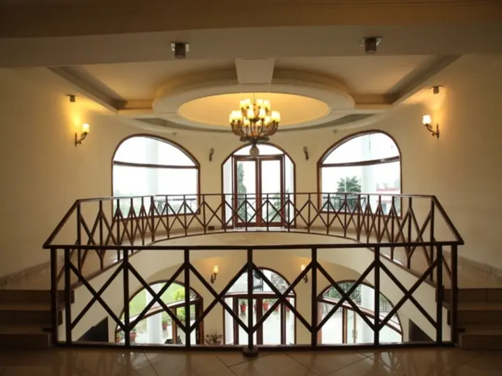 Наинитал: Hotel Happy Home's Kaler Grand Inn