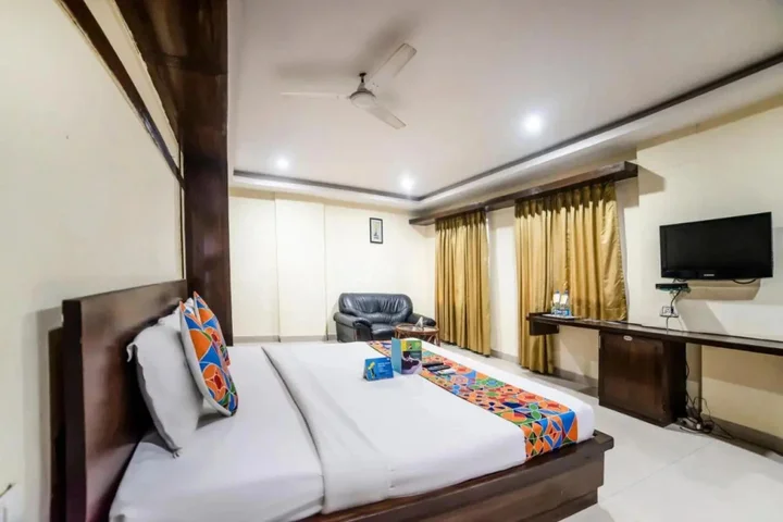 Хидерабад: OYO 6648 Hotel Royal Residency