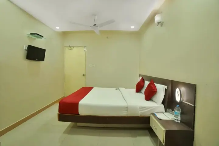 Хидерабад: Hotel New Sree Krishna Residency