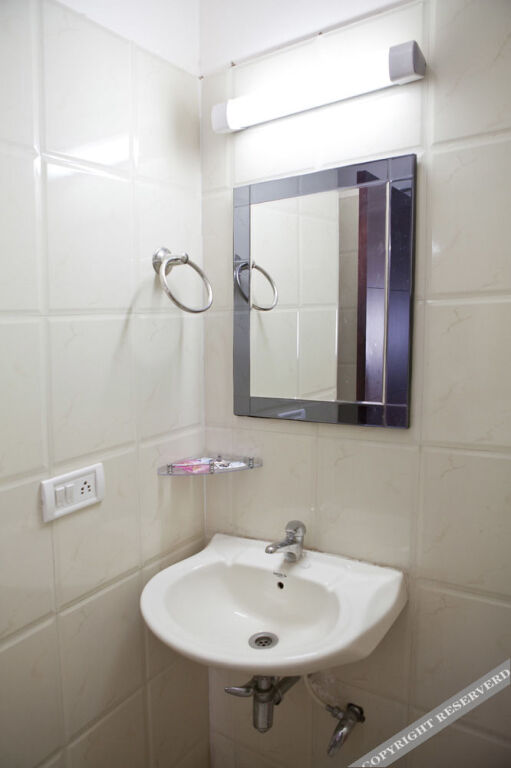 Гуруграм: OYO 439 Hotel Queens Inn