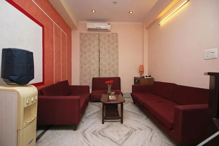 Гуруграм: OYO 439 Hotel Queens Inn