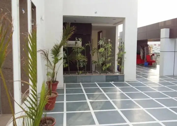 Гвалиор: Hotel The Bellevue  Gwalior