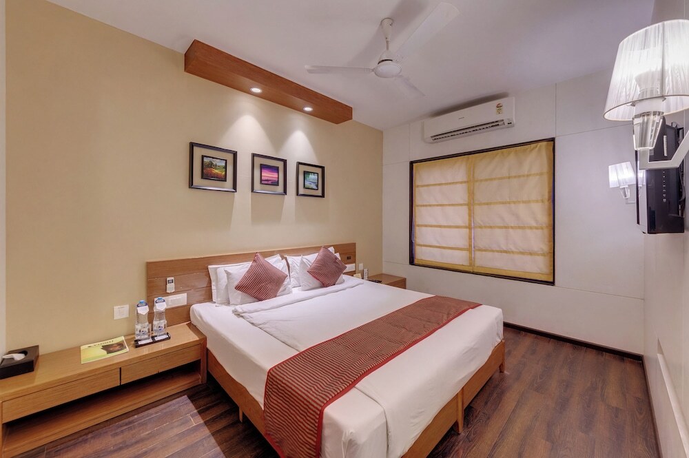Ичалкаранджи: Grand Fortune Beacon Ichalkaranji