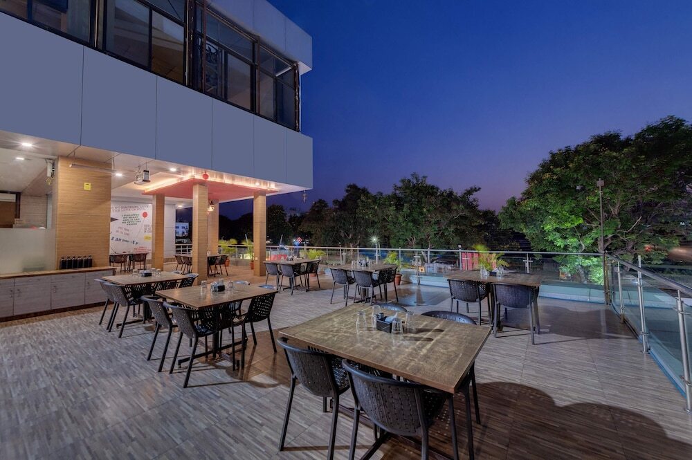 Ичалкаранджи: Grand Fortune Beacon Ichalkaranji