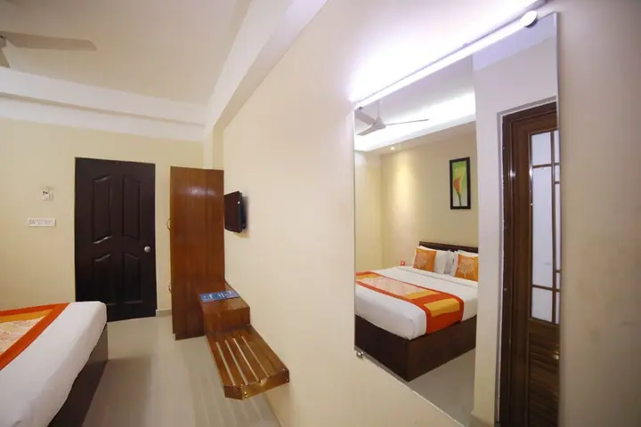 Тируванантапурам: OYO 2300 Hotel The Platinum Inn