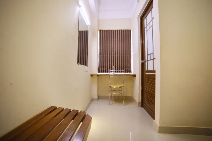 Тируванантапурам: OYO 2300 Hotel The Platinum Inn