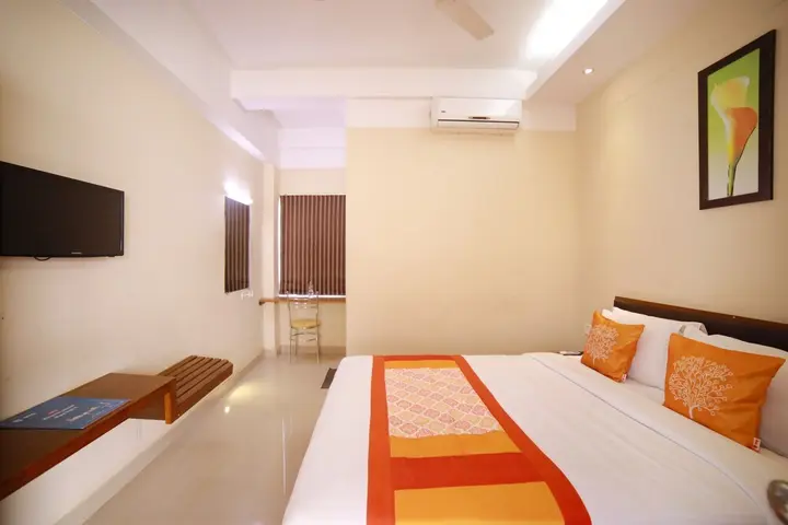 Тируванантапурам: OYO 2300 Hotel The Platinum Inn