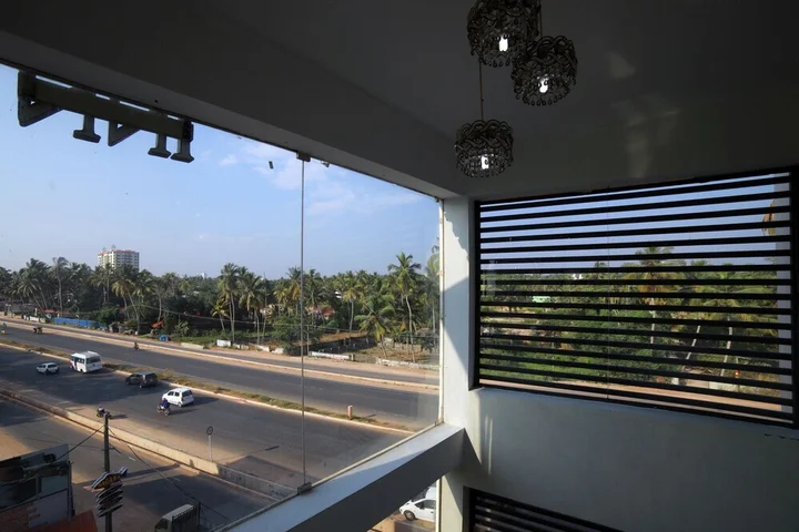 Тируванантапурам: OYO 2300 Hotel The Platinum Inn