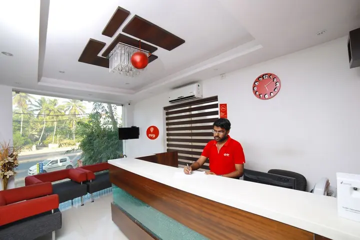 Тируванантапурам: OYO 2300 Hotel The Platinum Inn
