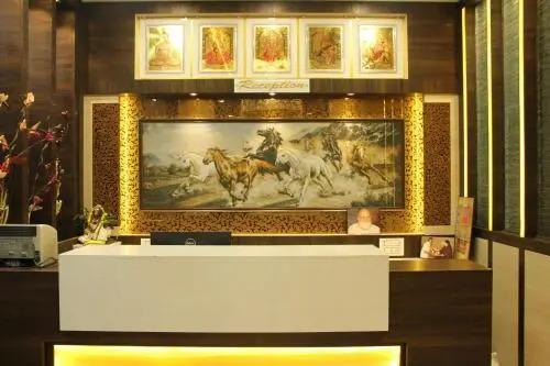 Пунди: Hotel M.P. Temples Inn