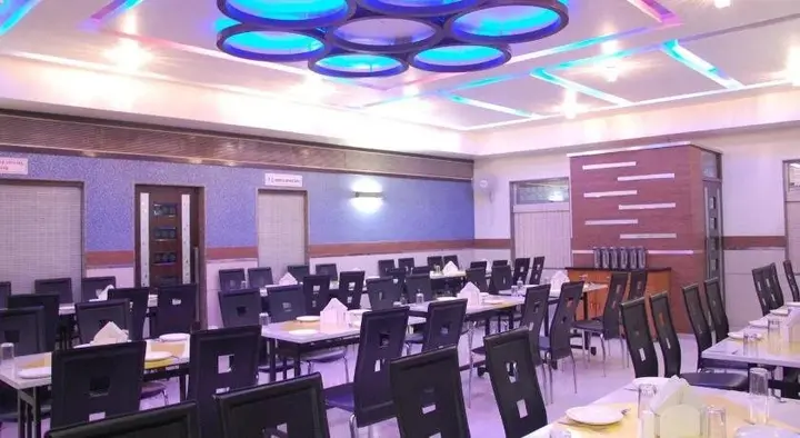 Бхаруч: Hotel Ashish