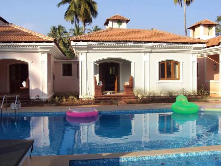 Анджуна: Close2C Holiday Homes