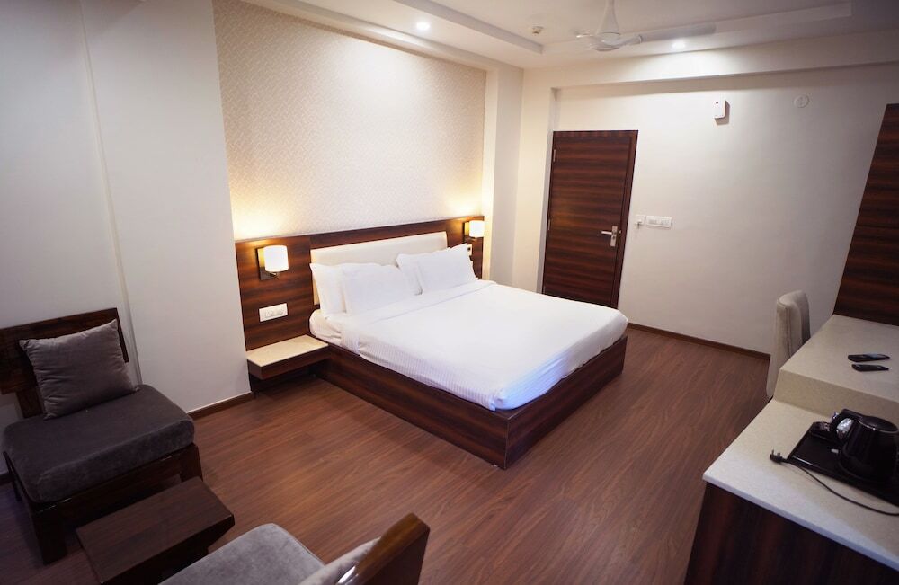 Путтапартхи: Sai Maa Hotel & Residency