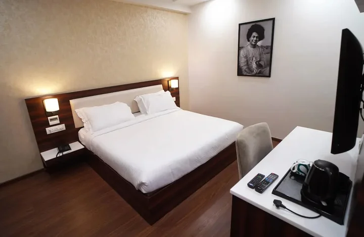 Путтапартхи: Sai Maa Hotel & Residency
