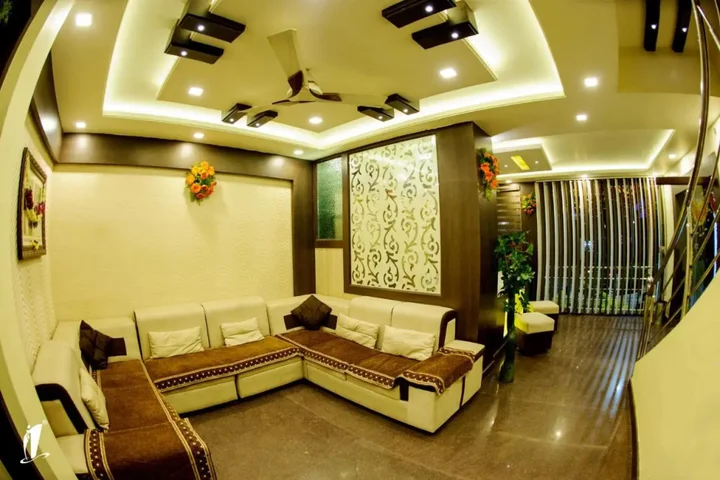 Davanagere: Srigandha Residency