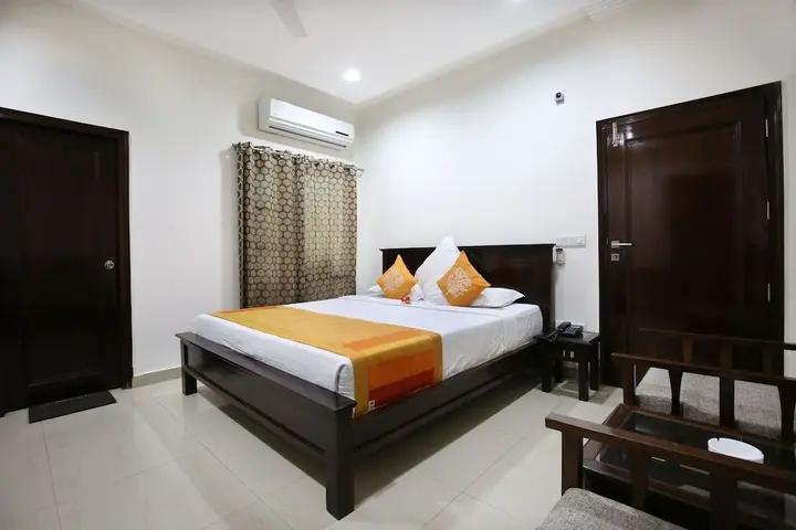 Джаландхар: OYO 3791 Hotel Umed Grand