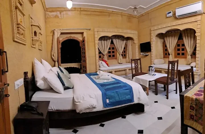 Джайсалмер: golden marigold hotel