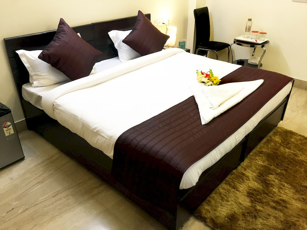Гуруграм: Hotel Delhi Marine Club Gurgaon