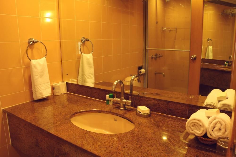 Бангалор: The Mayer - Indiranagar