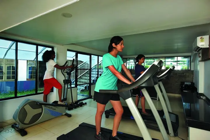 Куруппумтара: Wetzlar Resorts and Hotels