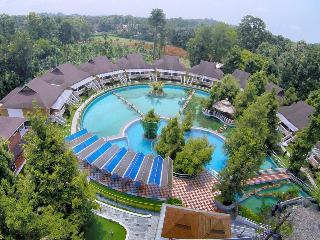 Куруппумтара: Wetzlar Resorts and Hotels