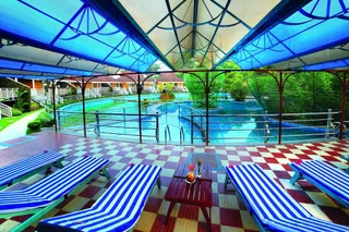 Куруппумтара: Wetzlar Resorts and Hotels