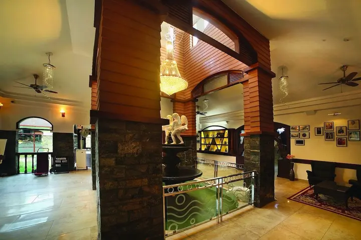 Куруппумтара: Wetzlar Resorts and Hotels