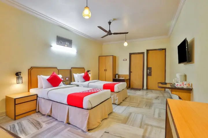 Вапи: Hotel Woodlands