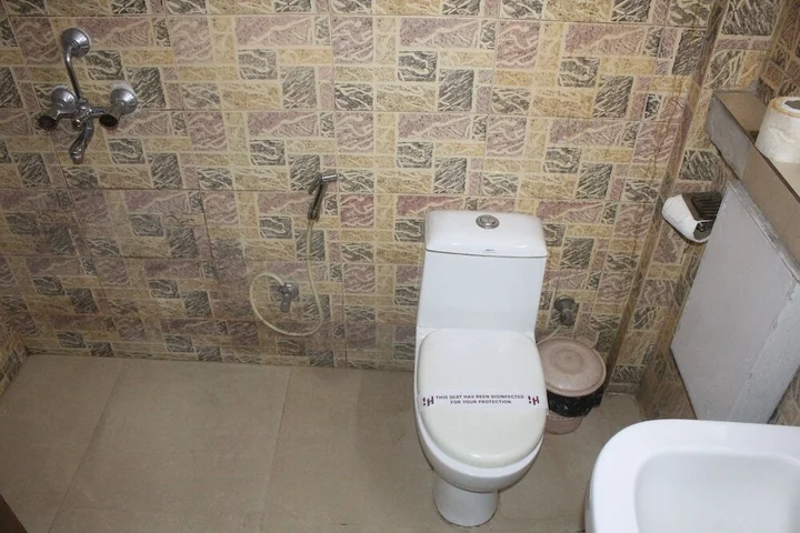 Колката: Hotel Heera