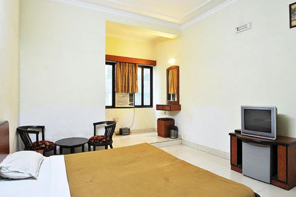 Варанаси: Hotel OK International