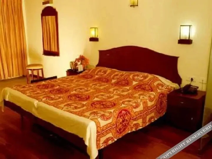 Куруппумтара: Sicilia Hotel