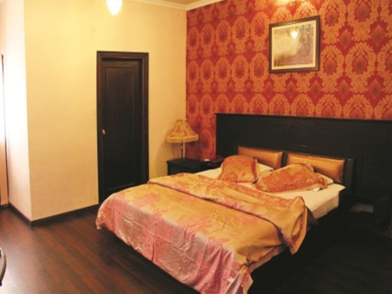 Шринагар: Hotel Pride Continental