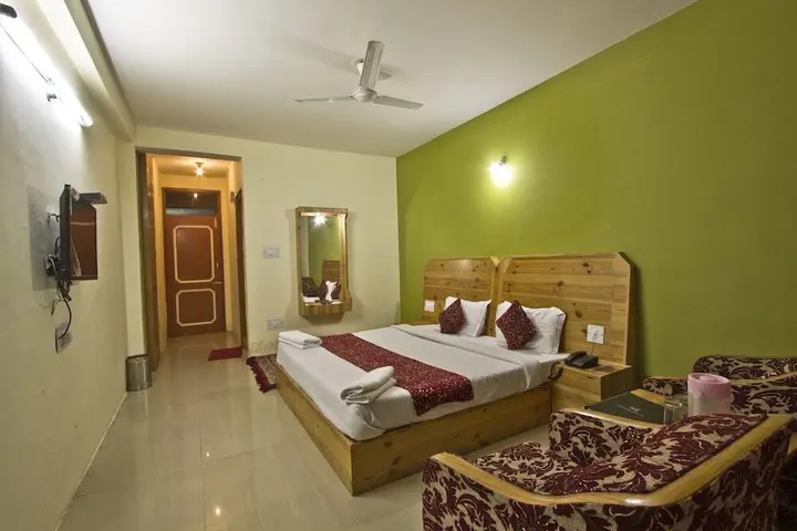 Манали: Himanshu Resorts