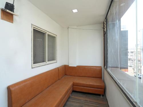 Бхопал: OYO 13822 Kolar Hotel