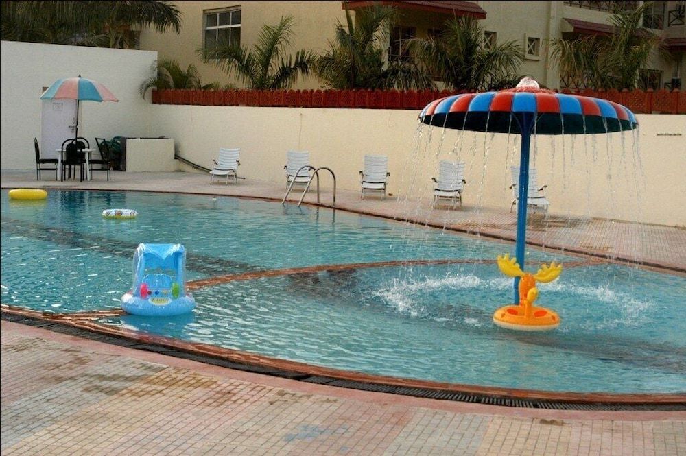 Junagadm: Leo Resorts