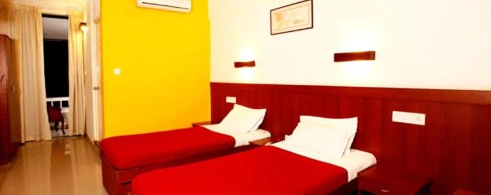 Эрамаллур: Pavilion Luxury Suites
