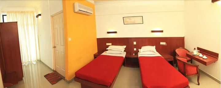 Эрамаллур: Pavilion Luxury Suites