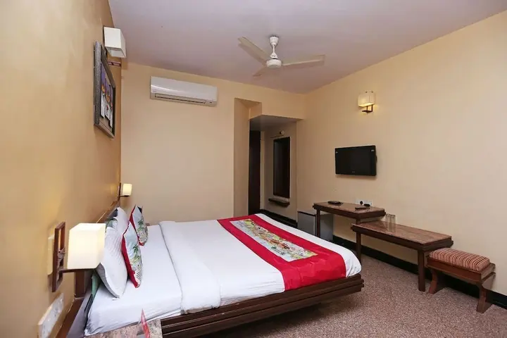 Аурангабад: OYO 8600 Hotel Deepali Executive