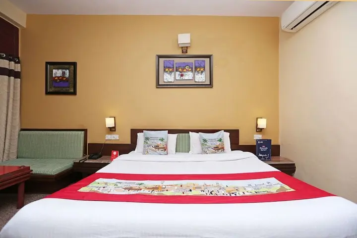 Аурангабад: OYO 8600 Hotel Deepali Executive