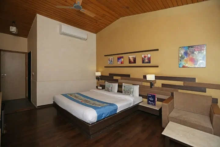 Аурангабад: OYO 8600 Hotel Deepali Executive