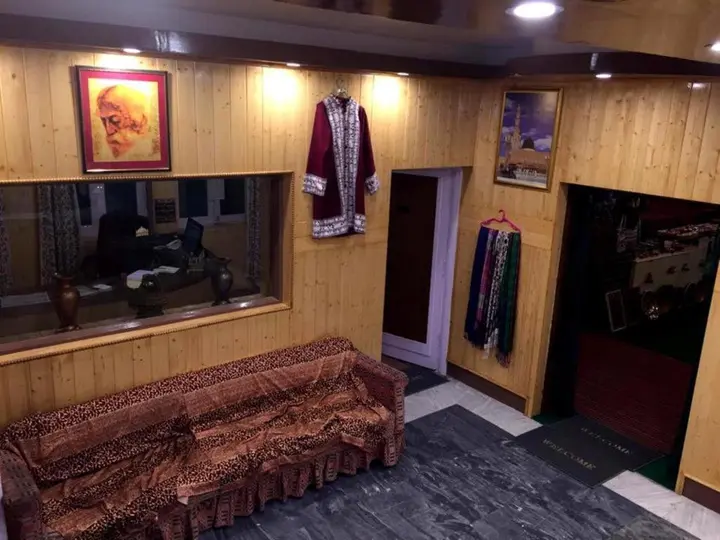 Шринагар: Hotel Humza